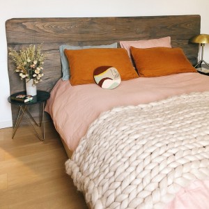 Яку деревину найкраще вибрати для ліжка?